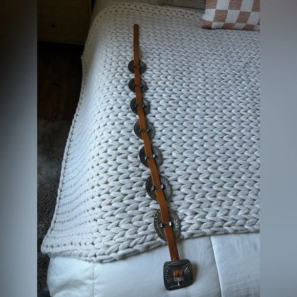 Polo by Ralph Lauren Tan Leather Belt with Silver Conchos - Picture 4 of 5